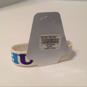 Hot Topic Jewelry - Hot Topic Silicone Band Free Hugs Hot Topic Jewelry - Hot Topic Silicone Band Free Hugs